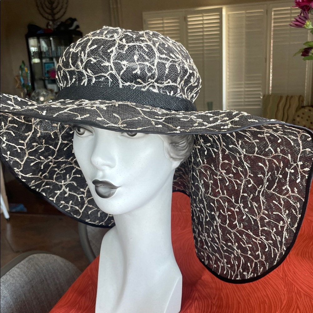 Giorgio Armani Black and White Elegant Hat